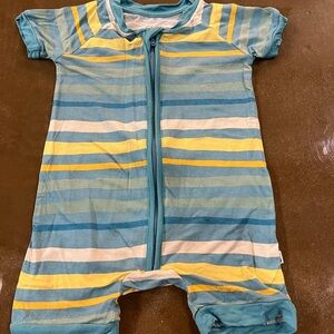 Little sleepies shorty garden stripe 3-6m